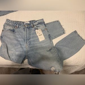 Zara Classic Mom Fit - Size 6 - NWT